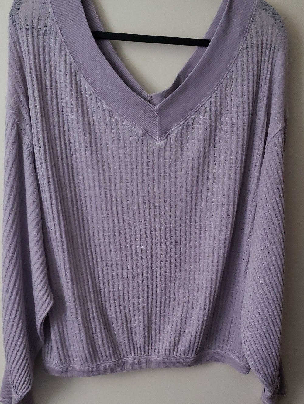 We The Free Lavender Ribbed/Waffle Knit V-Neck Long Sleeve Top